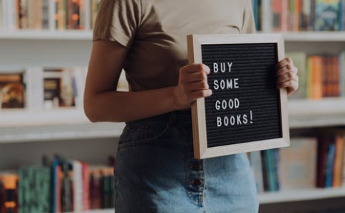 浙江自考本科做律師有前途嗎?